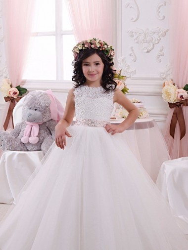 V-Back Tulle & Lace Bateau Neck Chapel Train Sleeveless Flower Girl Dress Norwich