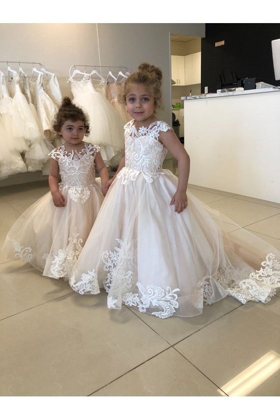 V-Back Tulle & Lace Bateau Neck Chapel Train Sleeveless Little Flower Girl Dress Norwich