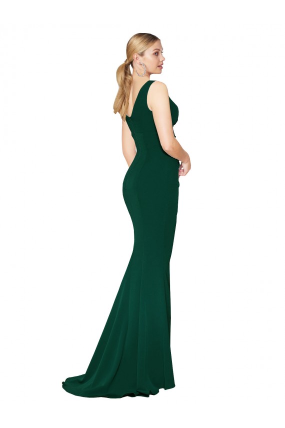 Midnight Green Stretch Crepe V-Neck Long Sleeveless Formal Evening Gown / Prom Dress / Bridesmaid Dress Norwich